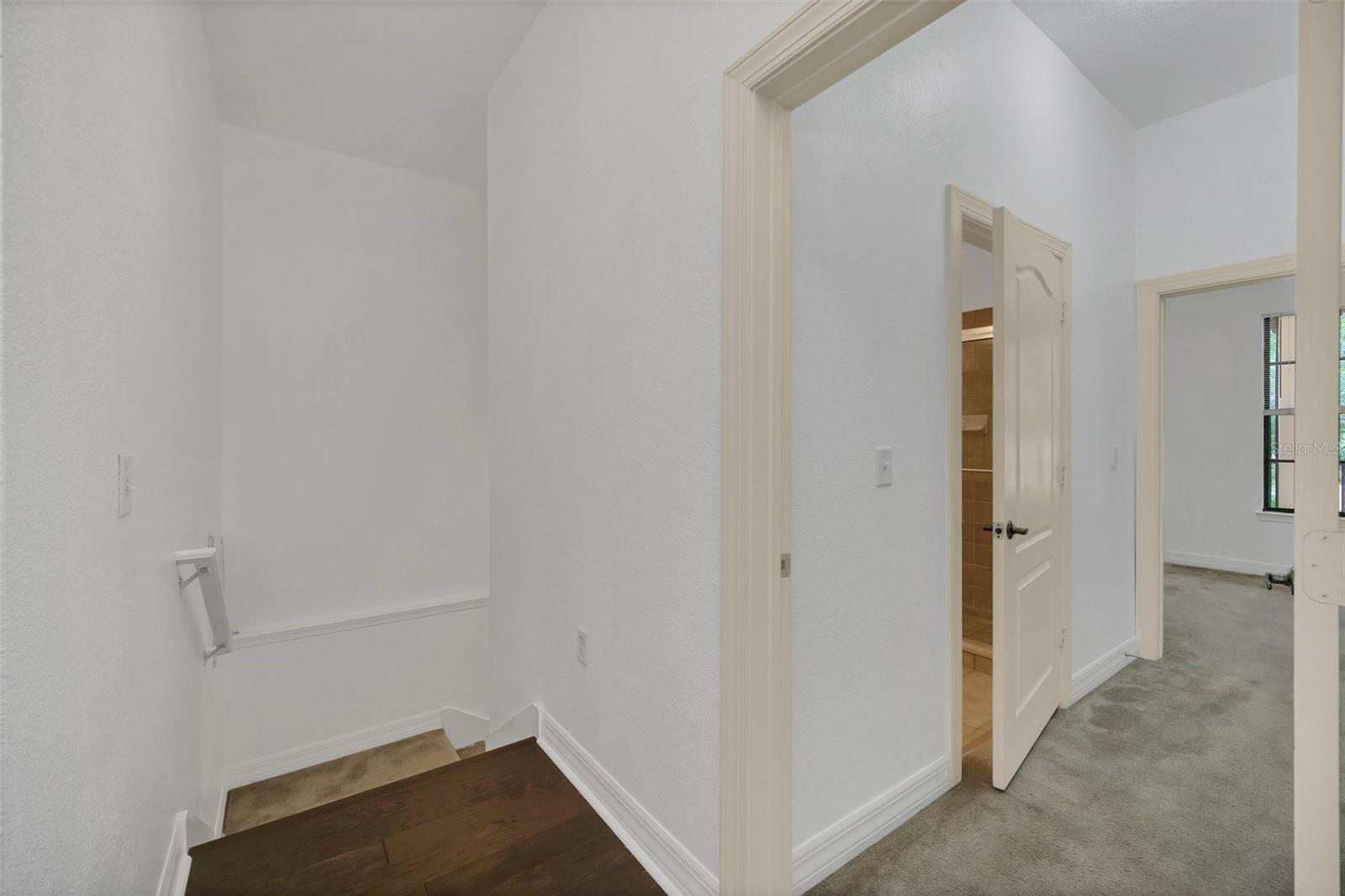 Image 33 of 70 For 506 Mirasol Circle 202