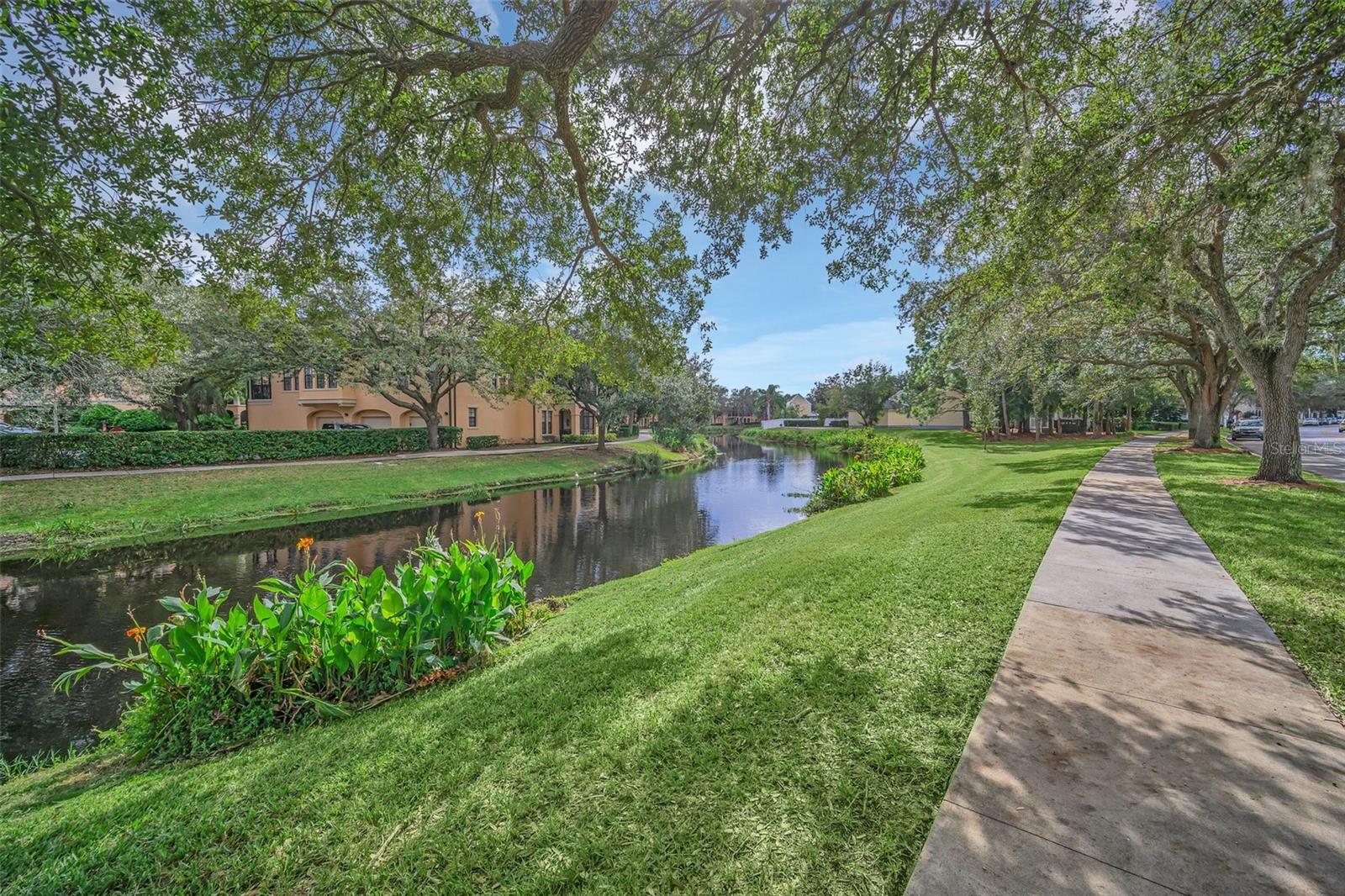 Image 38 of 70 For 506 Mirasol Circle 202