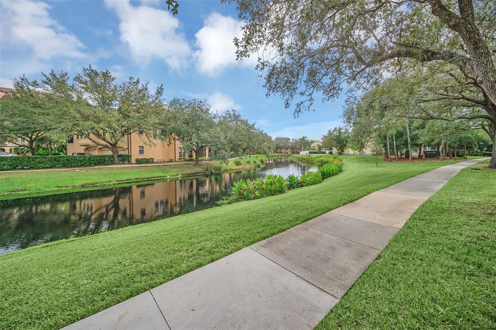 Image 39 of 70 For 506 Mirasol Circle 202