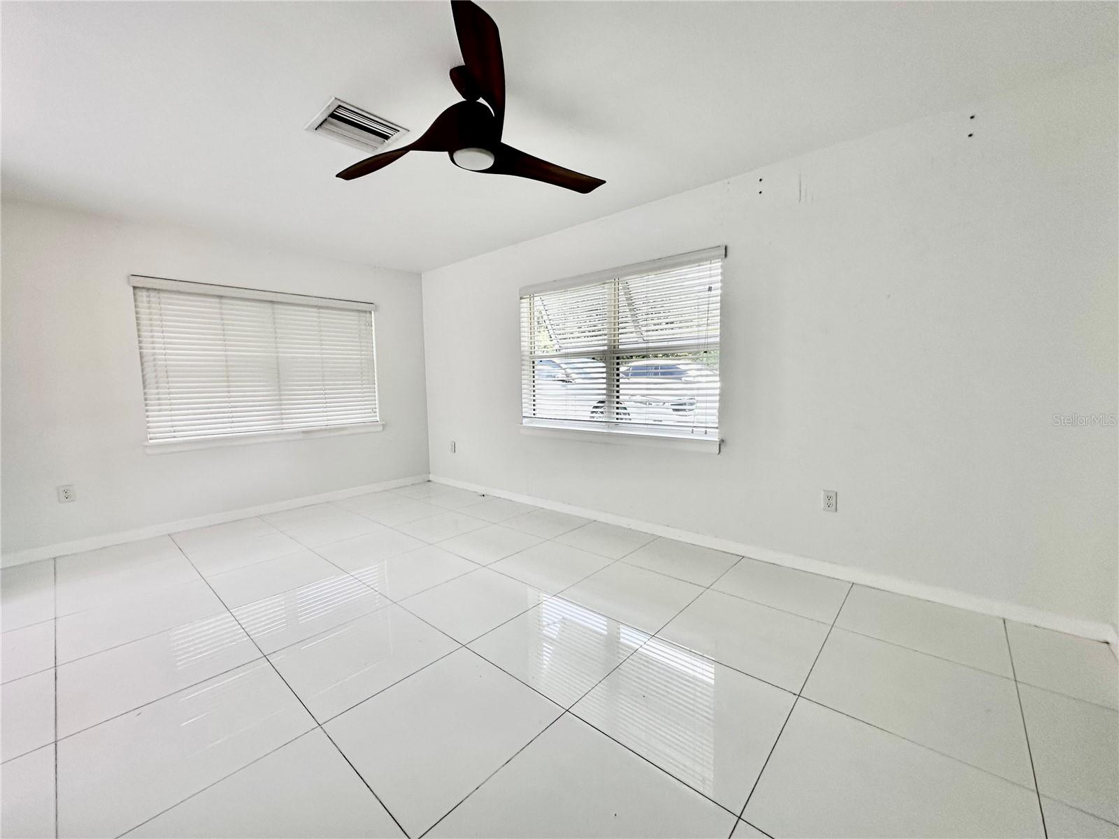 Image 16 of 32 For 7210 Seminole Drive 1