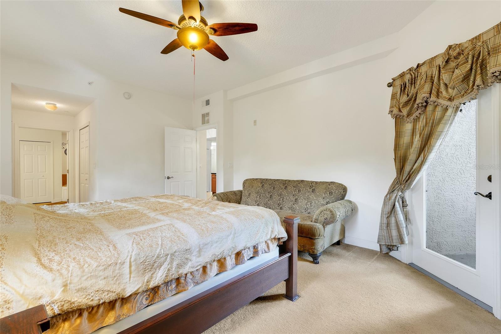 Image 19 of 34 For 6336 Buford Street 209