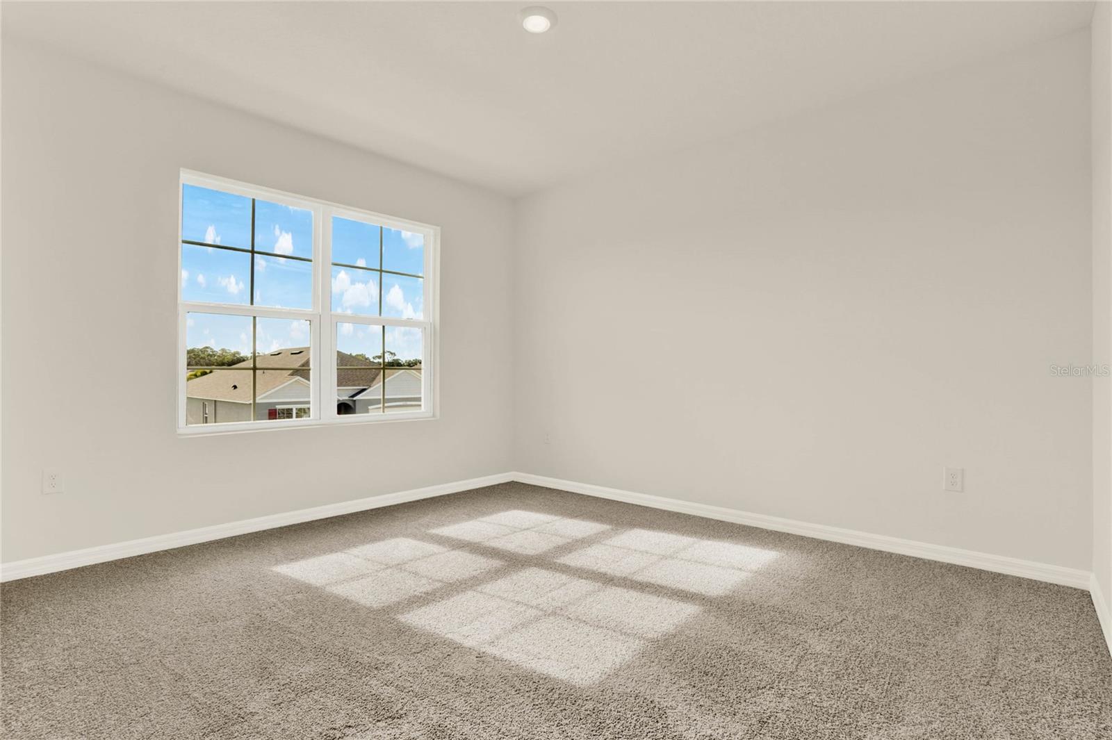 Image 24 of 29 For 5135 Marshelder Street