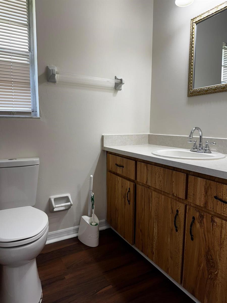 Image 12 of 22 For 14 Windtree Lane 203