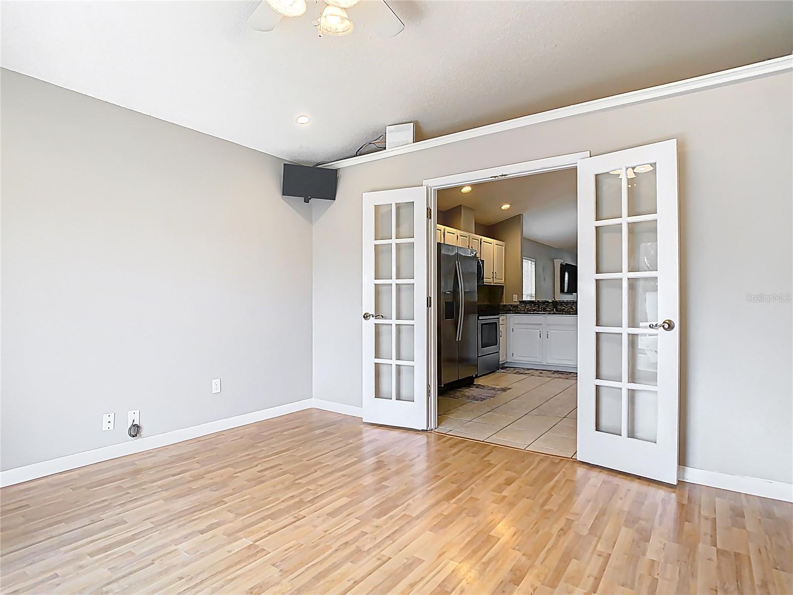 Image 11 of 45 For 2641 Delcrest Drive