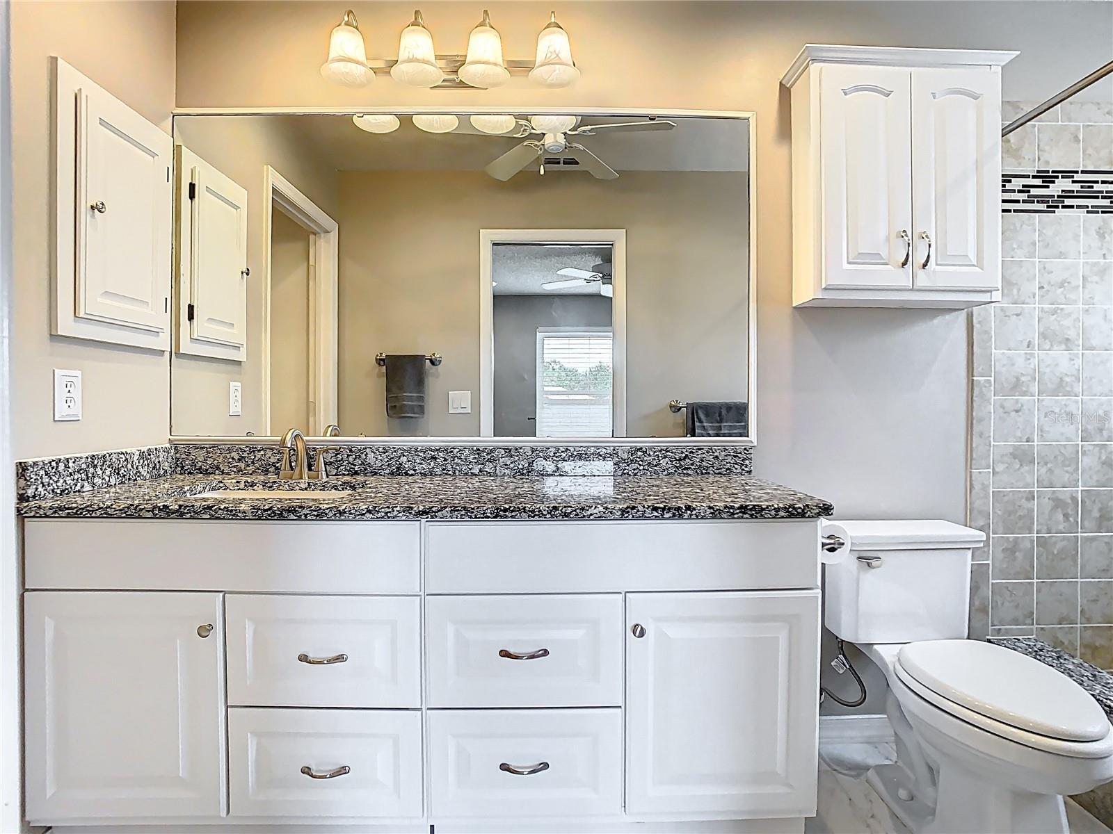 Image 21 of 45 For 2641 Delcrest Drive