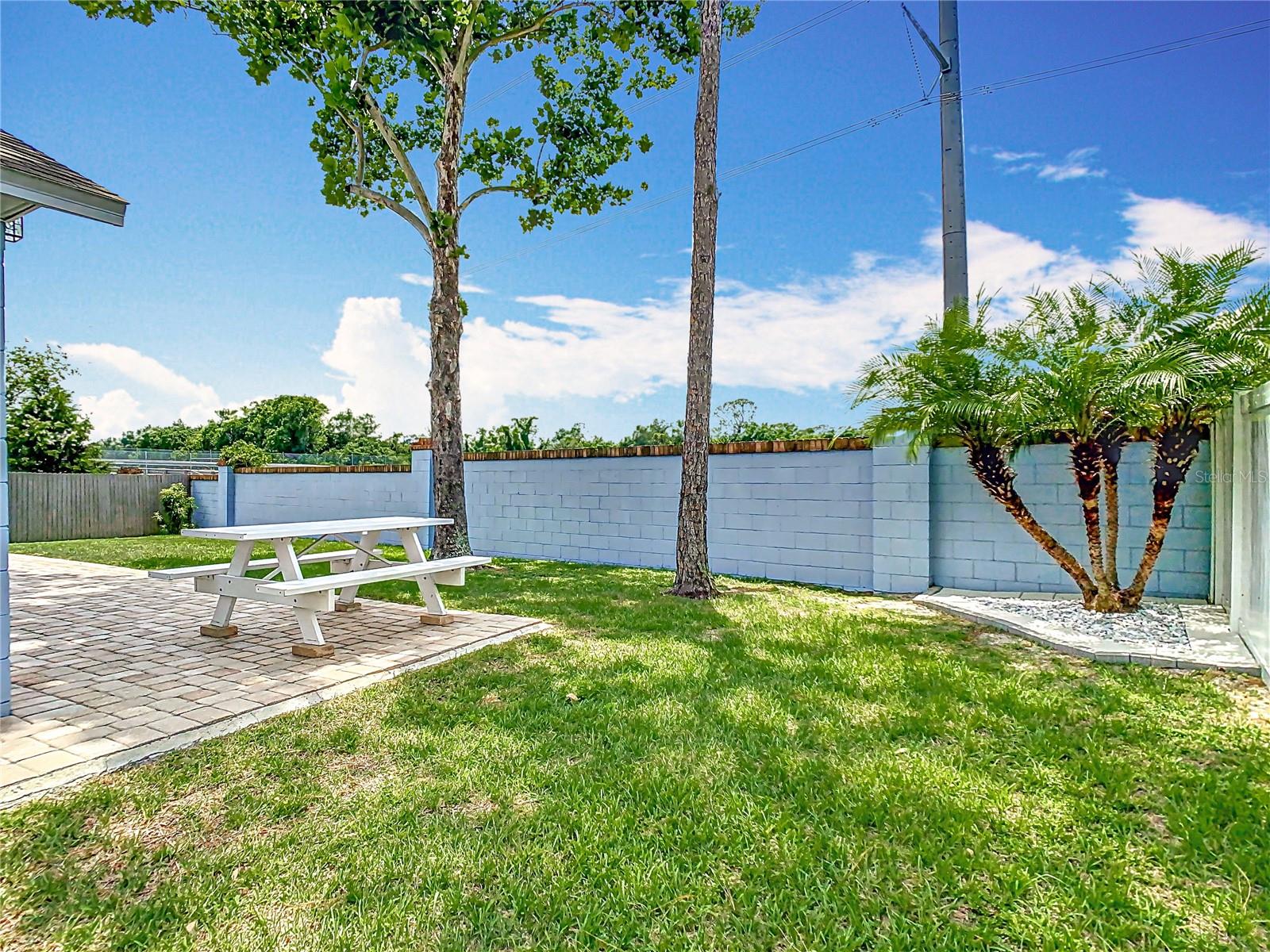 Image 30 of 45 For 2641 Delcrest Drive