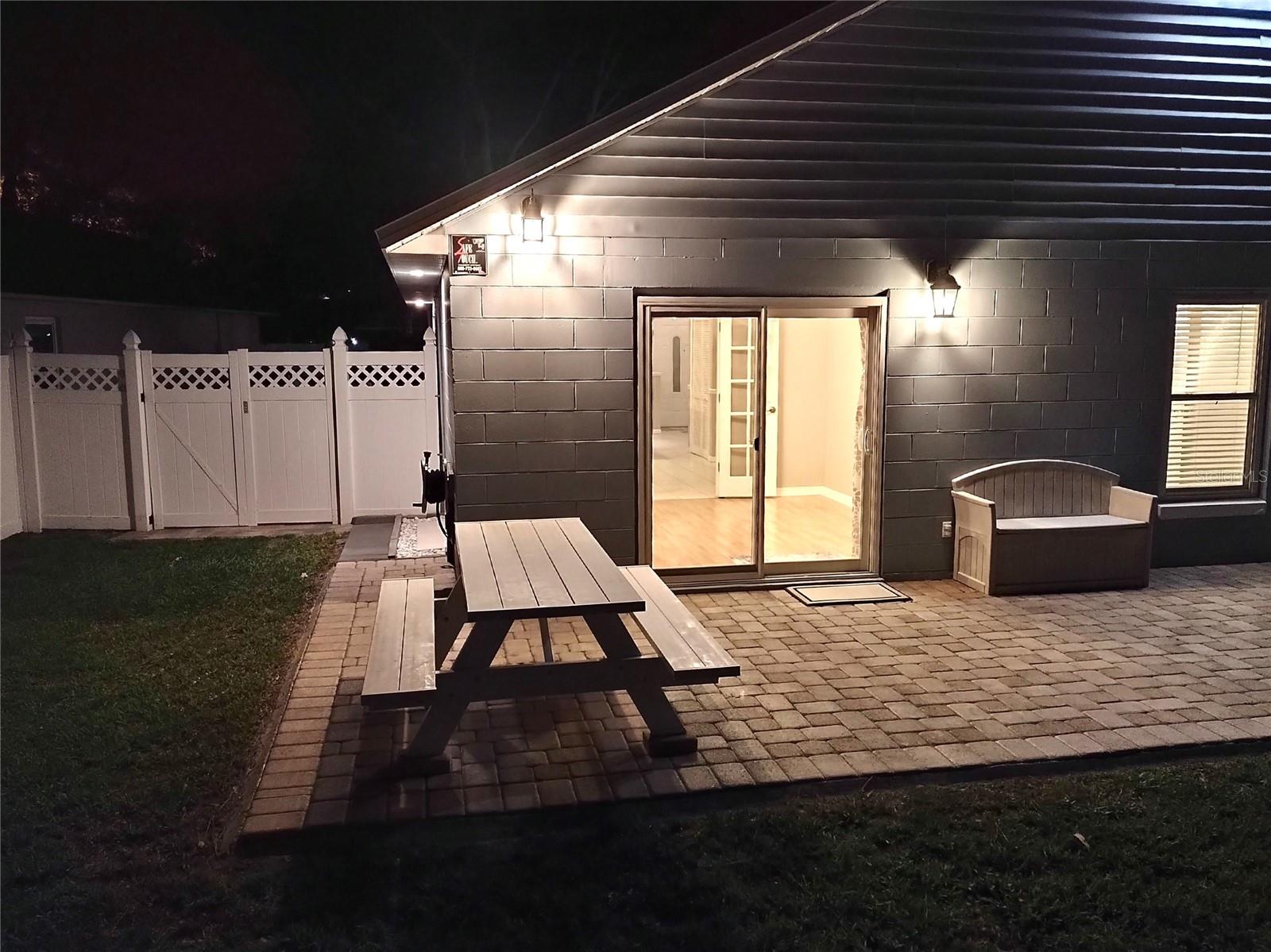 Image 37 of 45 For 2641 Delcrest Drive