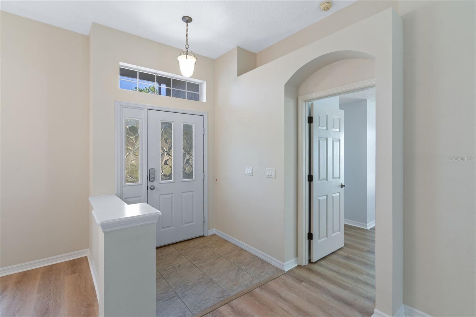 Image 6 of 21 For 26908 Honeymoon Avenue