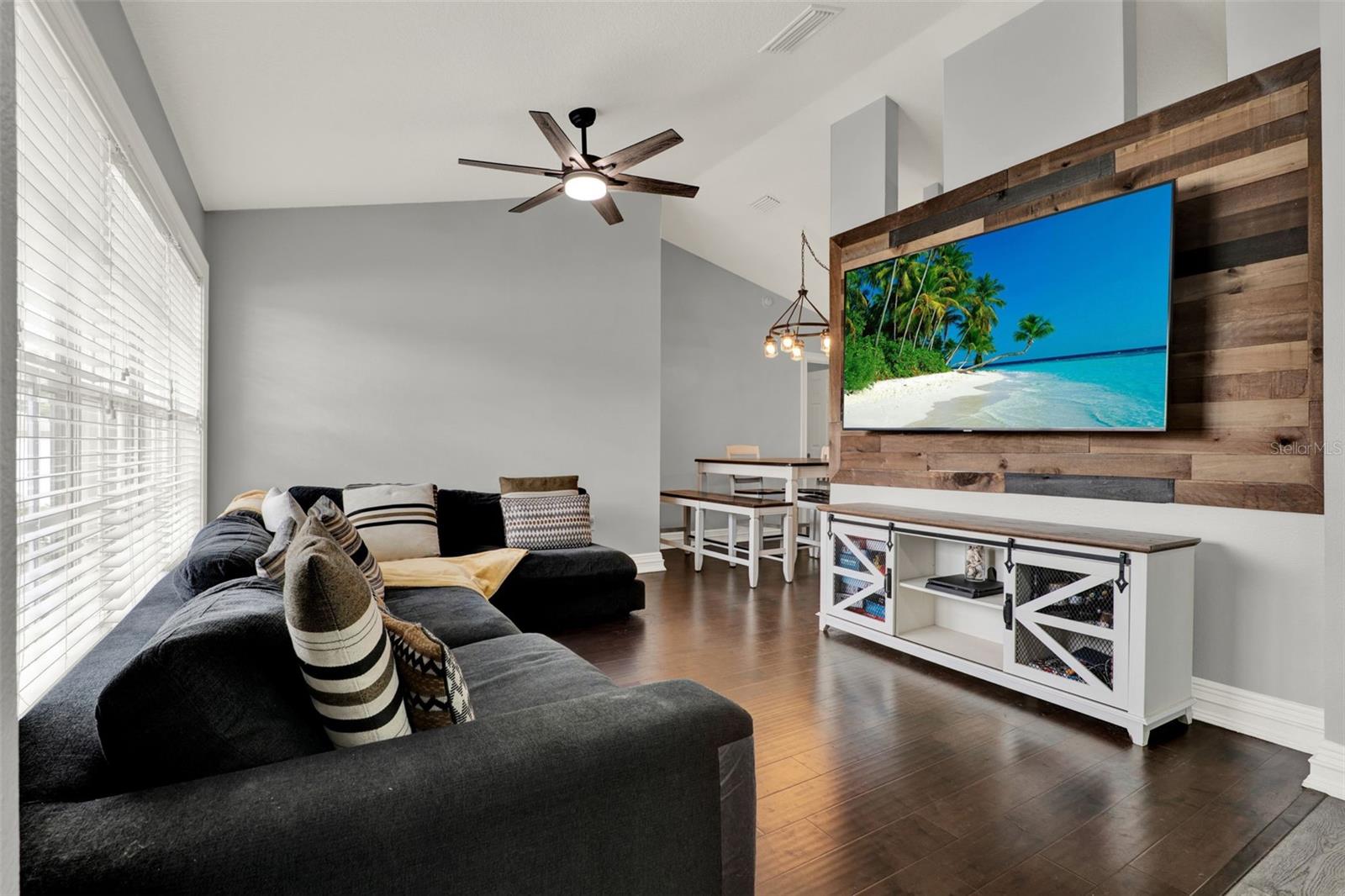 Image 18 of 62 For 2375 Belen Drive