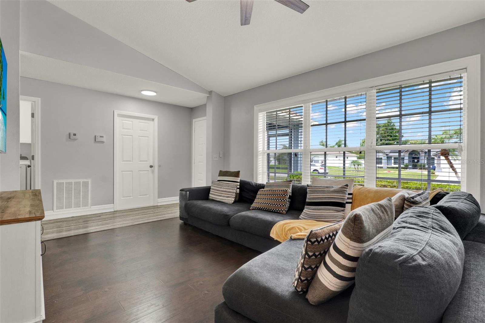 Image 19 of 62 For 2375 Belen Drive