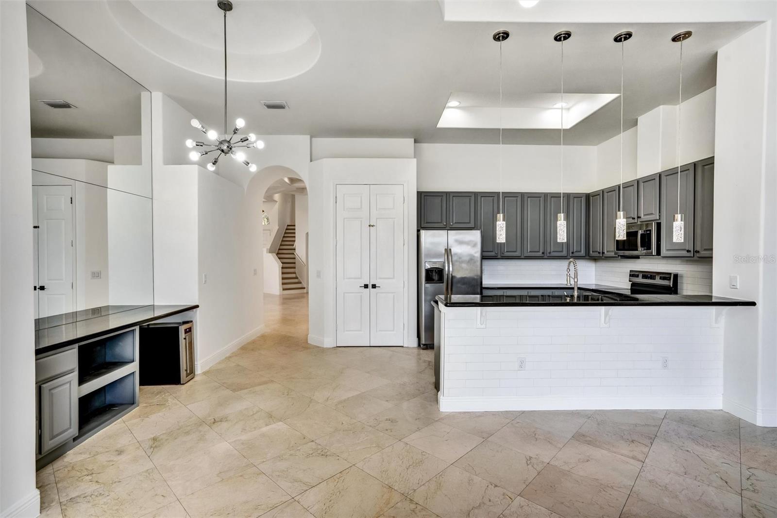 Image 11 of 35 For 8412 Saint Marino Boulevard