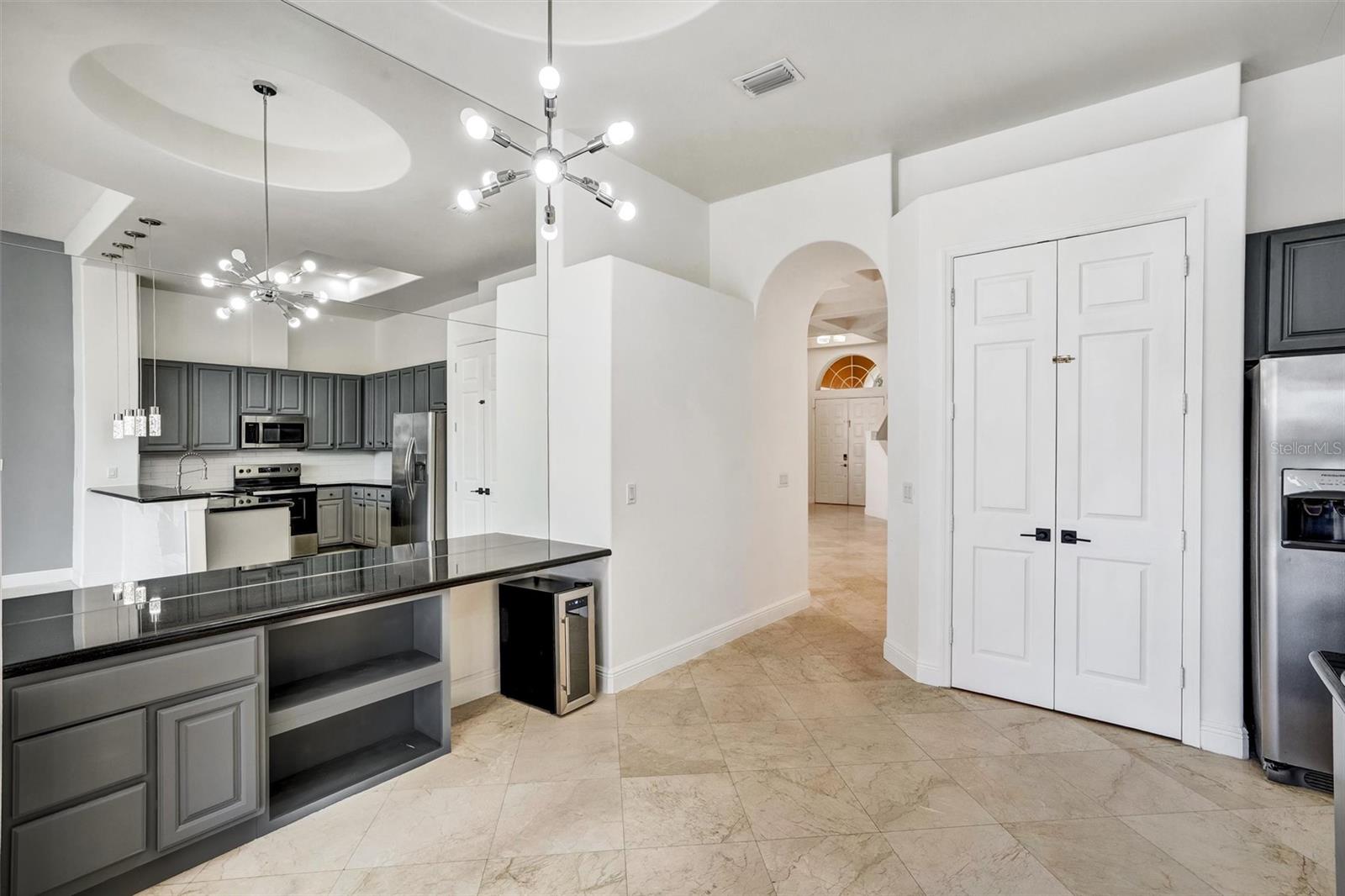 Image 12 of 35 For 8412 Saint Marino Boulevard