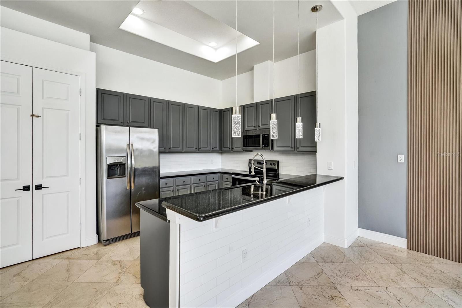 Image 9 of 35 For 8412 Saint Marino Boulevard