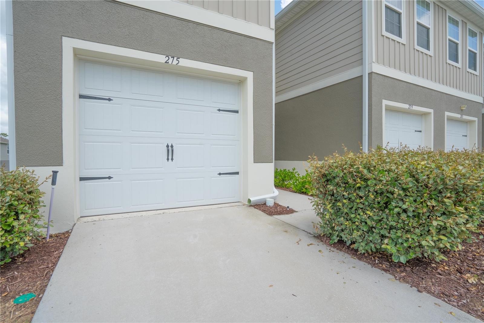 Image 8 of 47 For 275 Blueberry Lane