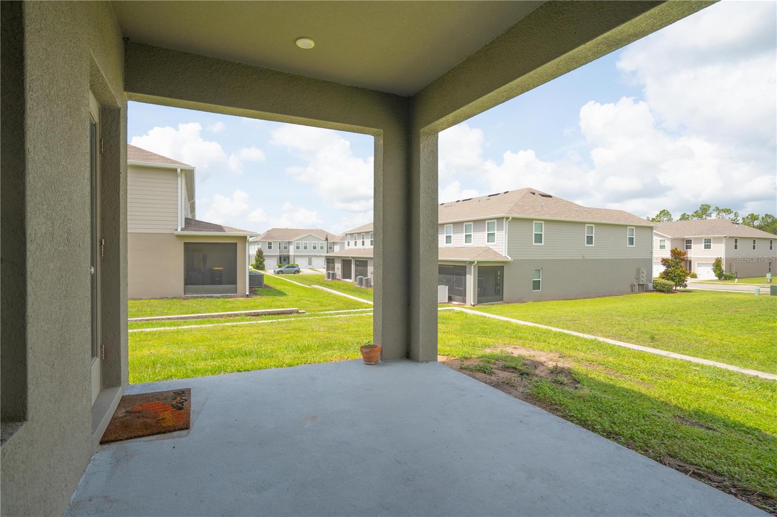 Image 9 of 47 For 275 Blueberry Lane
