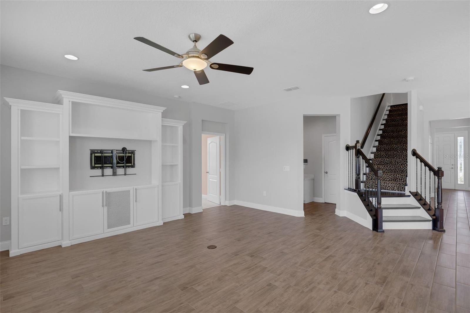 Image 11 of 48 For 32004 Redtail Reserve Boulevard
