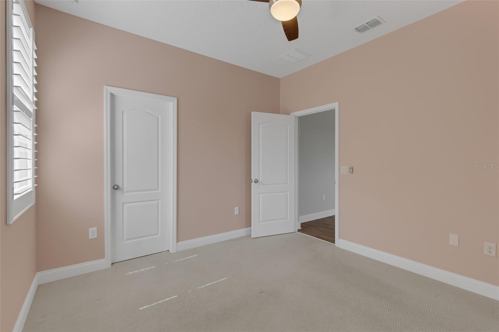Image 17 of 48 For 32004 Redtail Reserve Boulevard