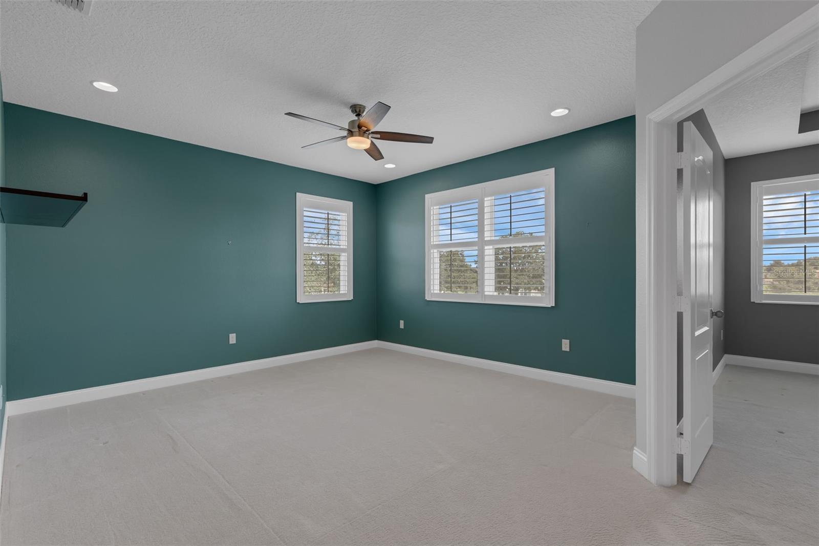 Image 23 of 48 For 32004 Redtail Reserve Boulevard