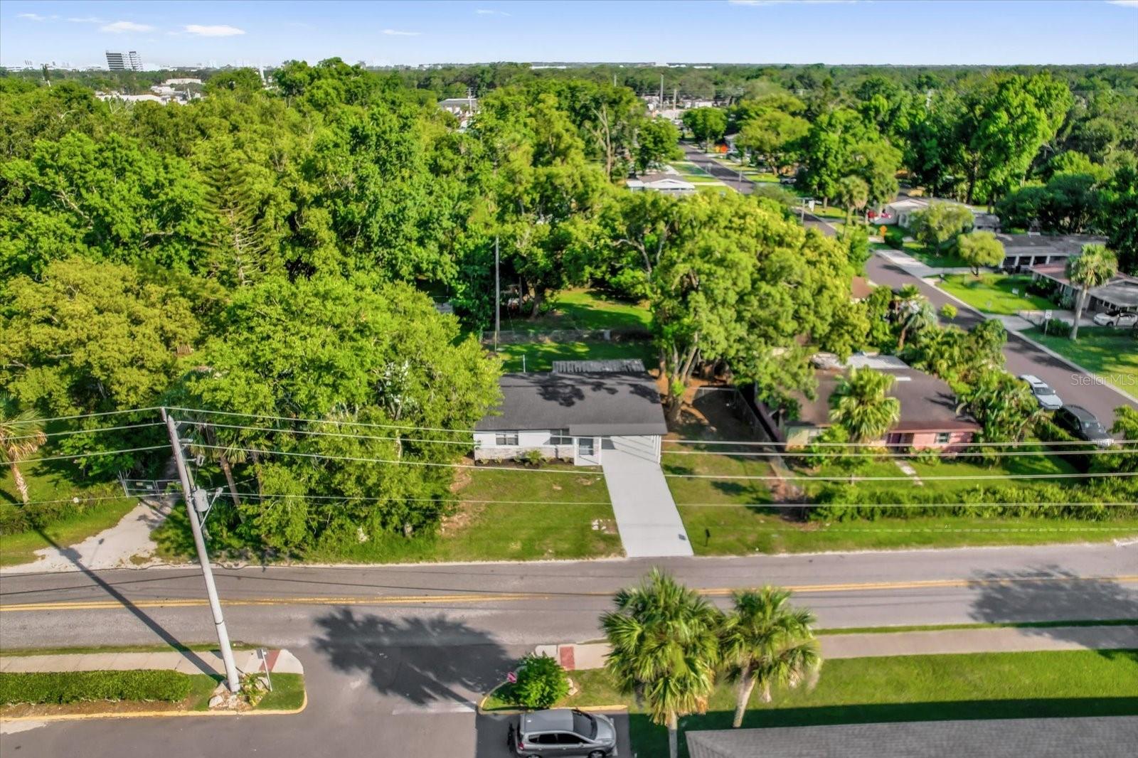Image 16 of 24 For 461 Brentwood Drive