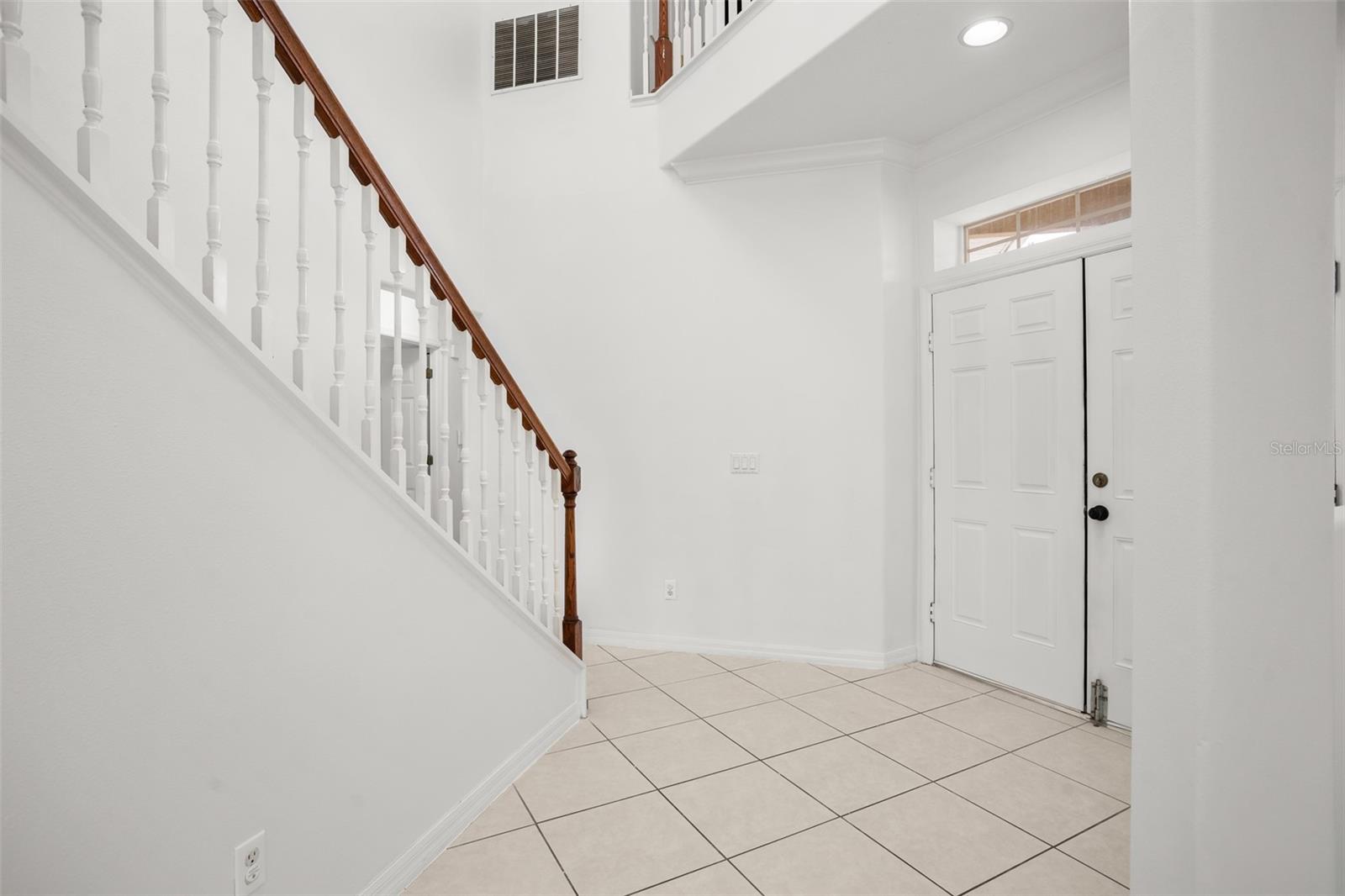 Image 10 of 46 For 9727 Mountain Lake Drive