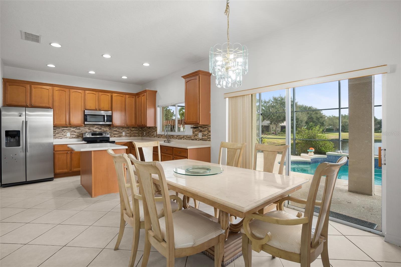Image 15 of 46 For 9727 Mountain Lake Drive