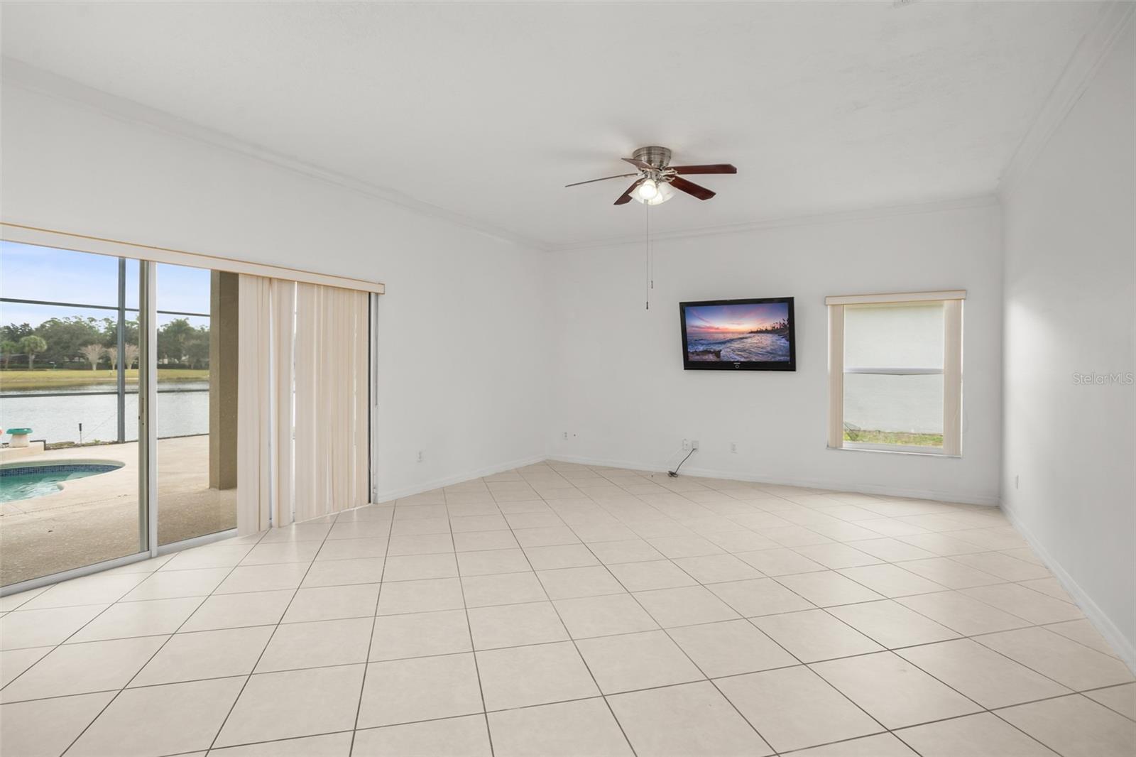 Image 23 of 46 For 9727 Mountain Lake Drive
