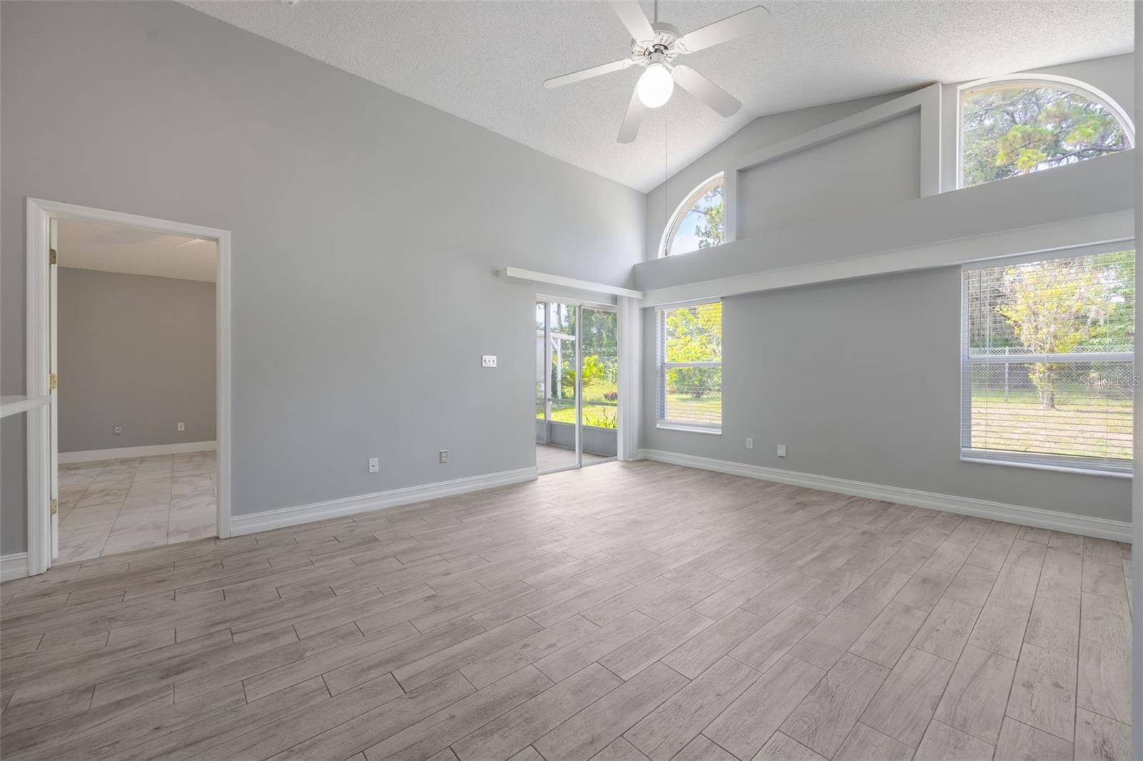 Image 12 of 56 For 2767 Aragon Terrace