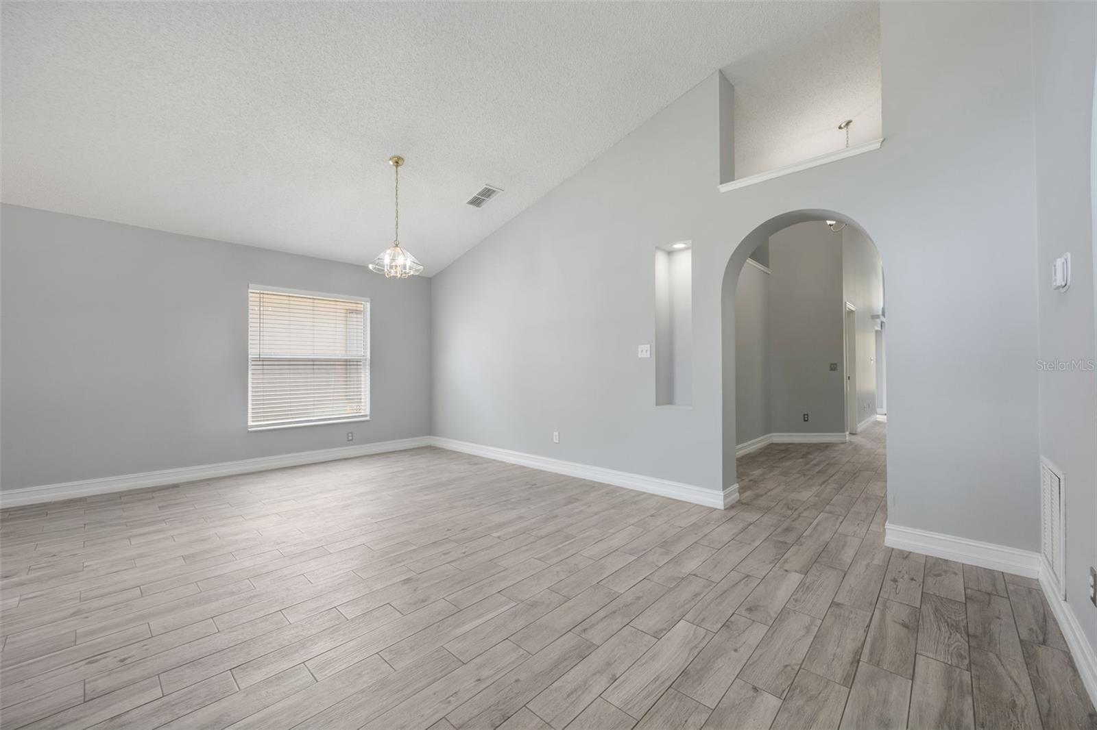 Image 16 of 56 For 2767 Aragon Terrace