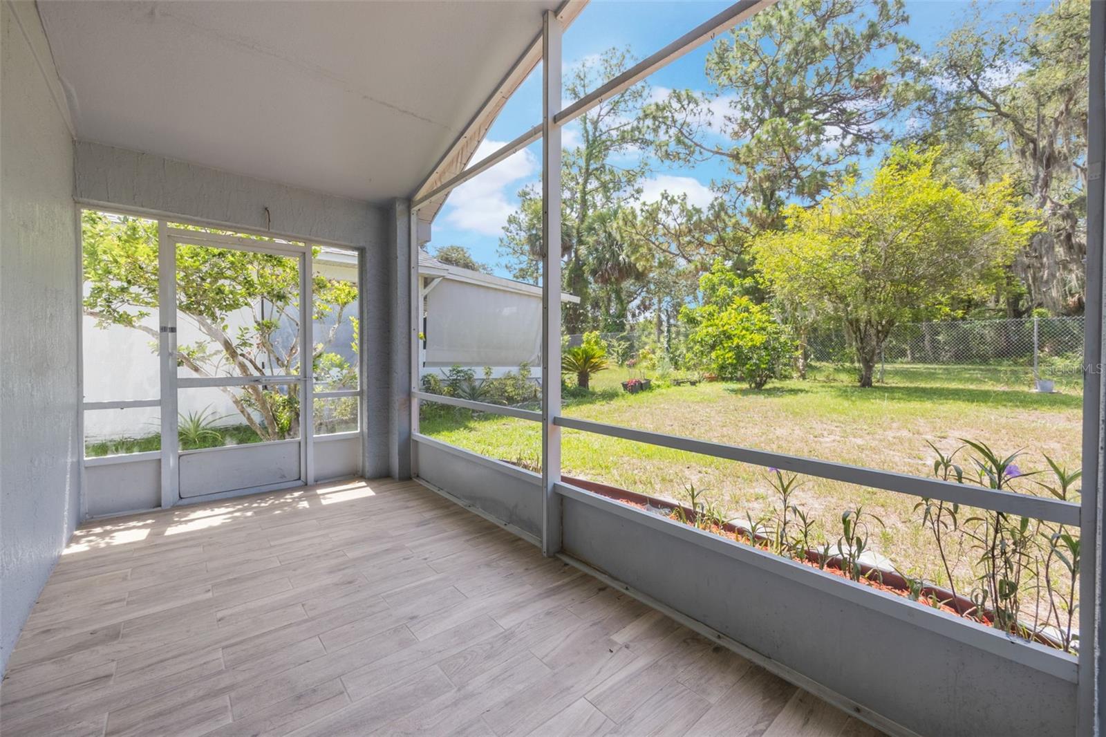 Image 41 of 56 For 2767 Aragon Terrace