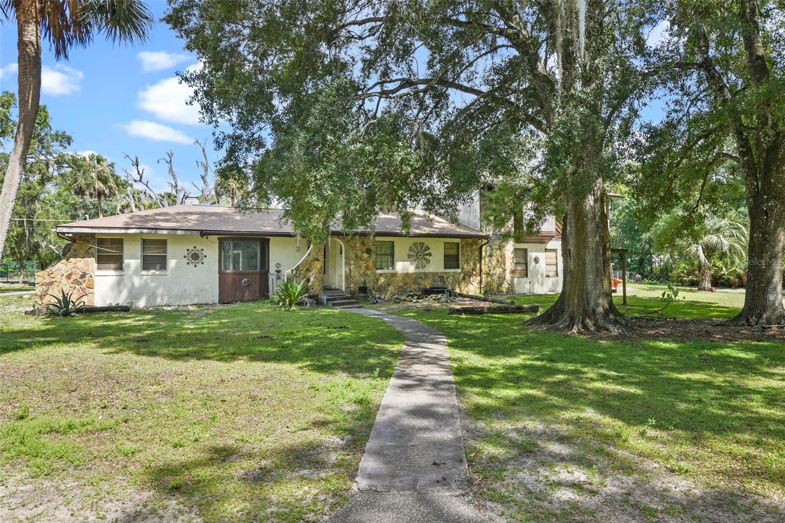 Image 2 of 52 For 546 Winona Drive