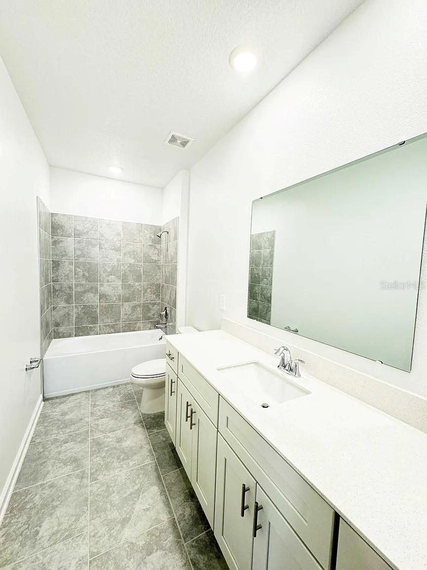 Image 15 of 19 For 2146 Sweet Honey Lane