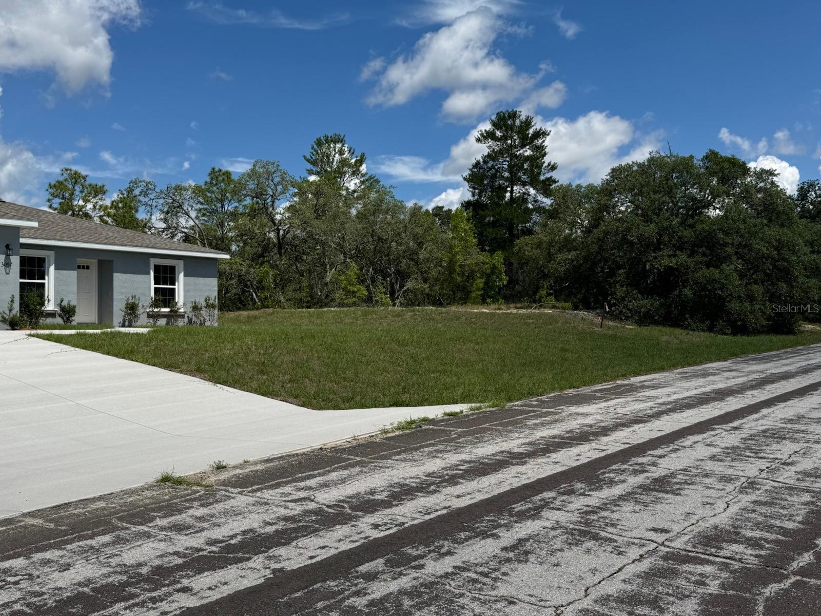Image 4 of 9 For 3065 Marie Drive