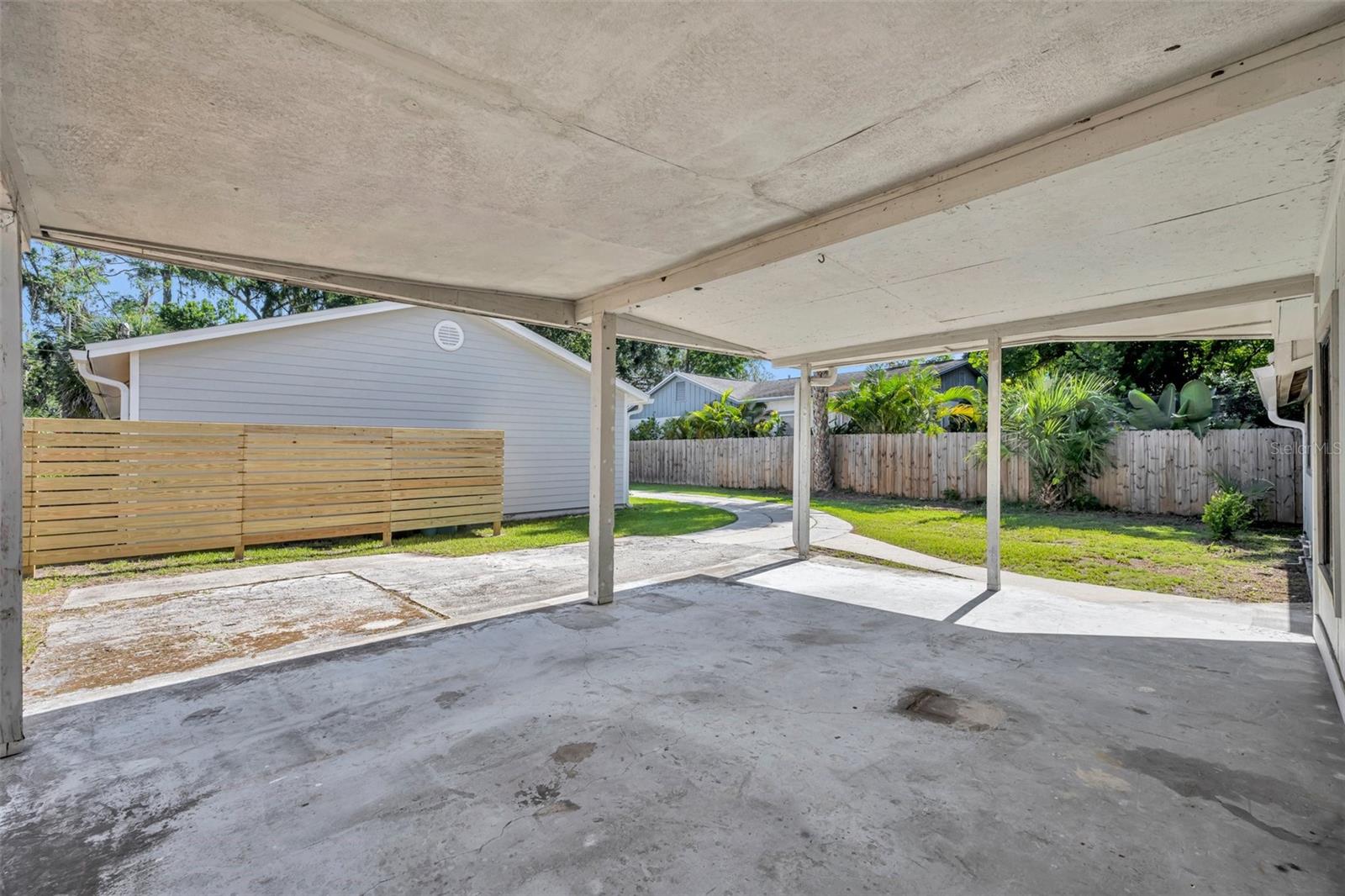 Image 4 of 12 For 1308 Oregon Street