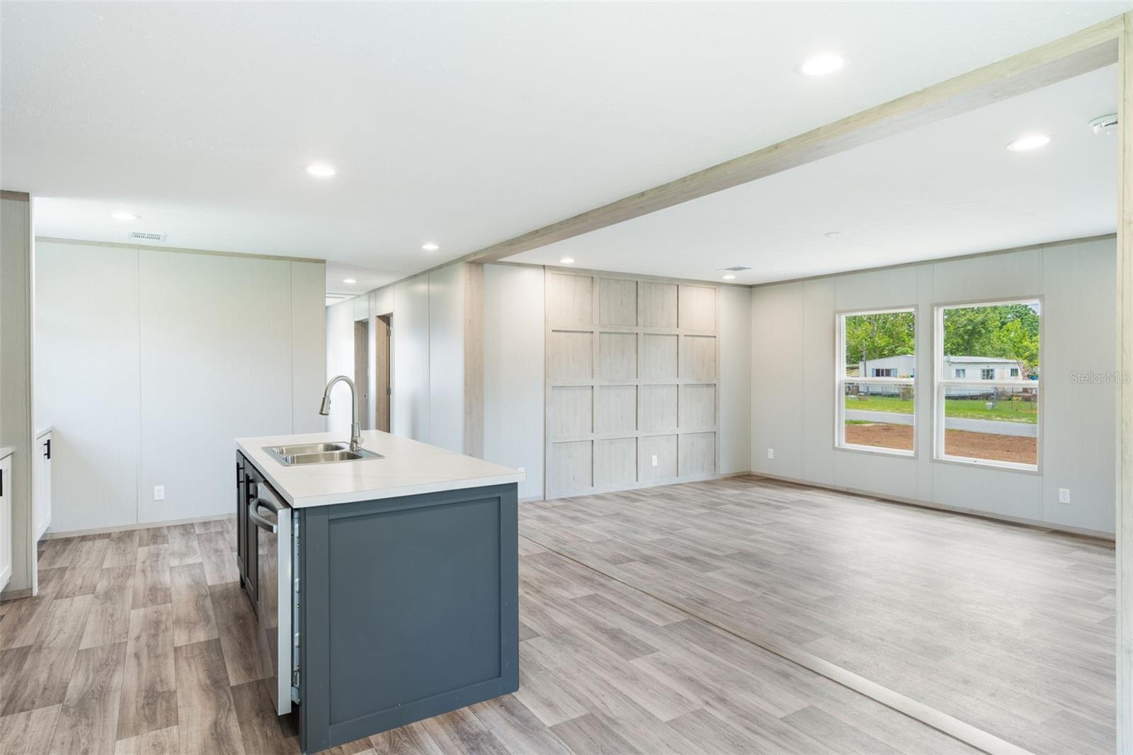 Image 7 of 19 For 4720 Oak Street