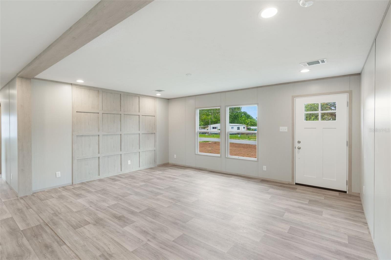 Image 8 of 19 For 4720 Oak Street