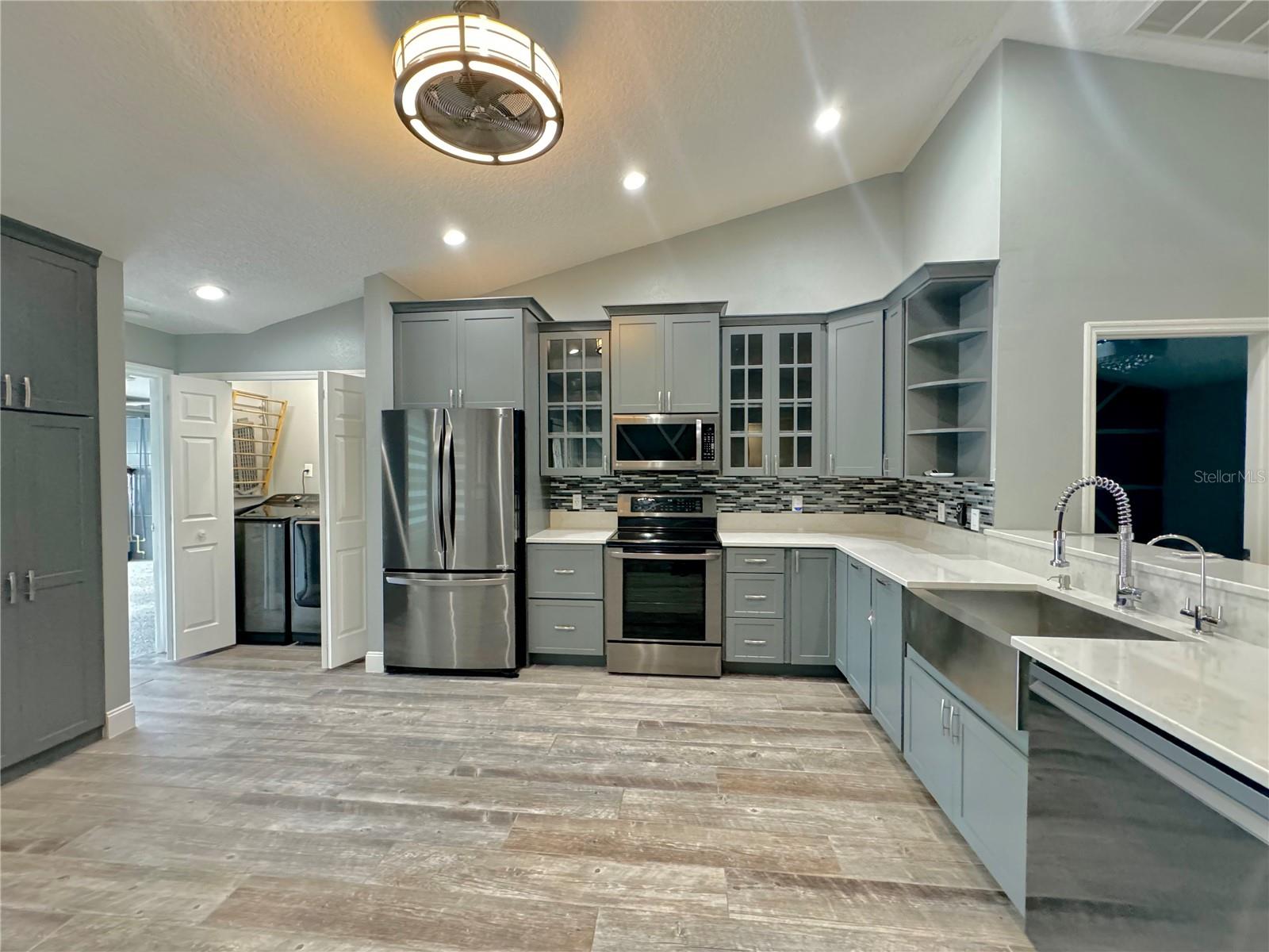 Image 3 of 22 For 14506 Timucua Court