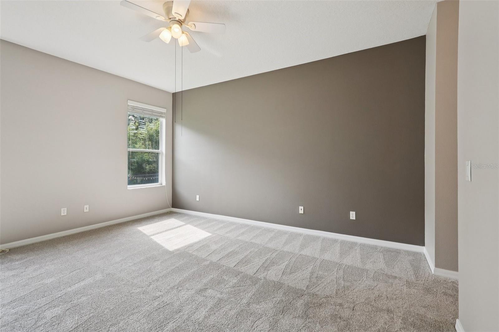 Image 11 of 35 For 2315 Black Lake Boulevard