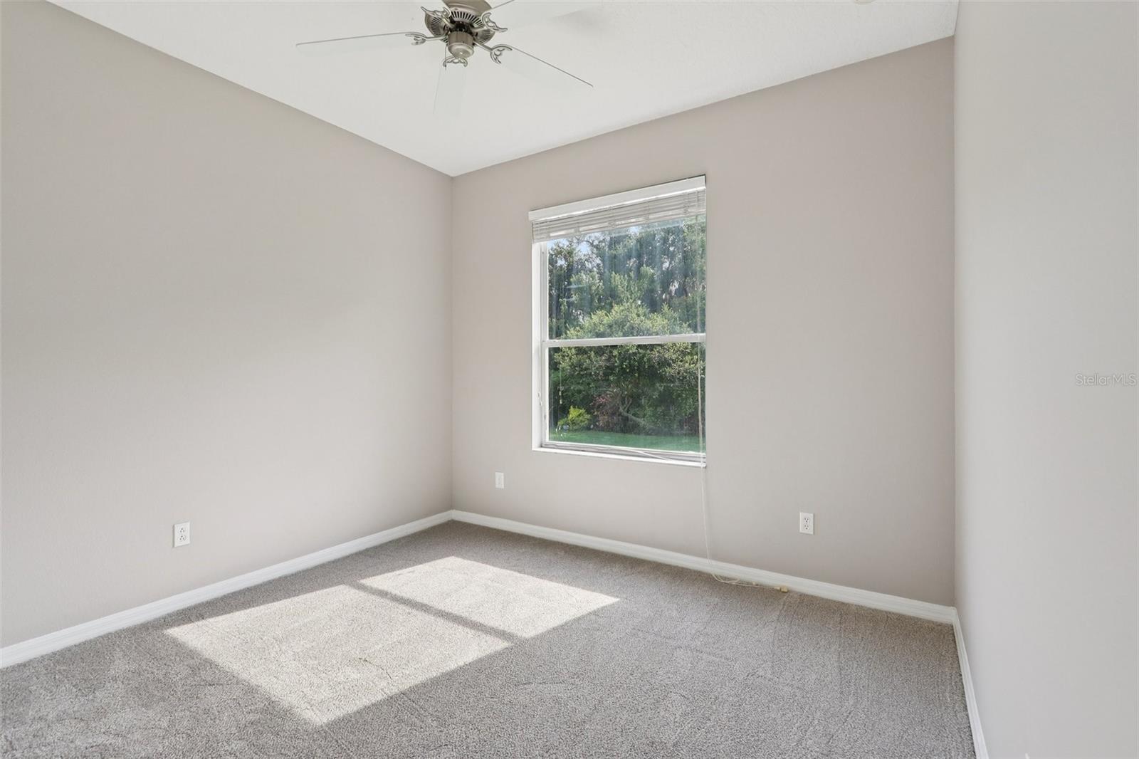 Image 13 of 35 For 2315 Black Lake Boulevard