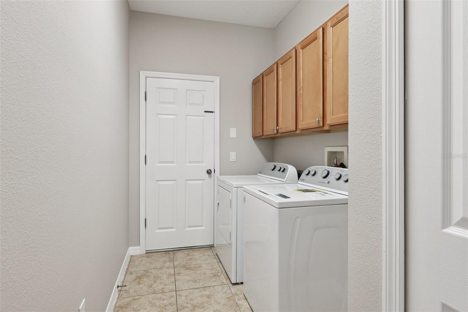 Image 20 of 35 For 2315 Black Lake Boulevard