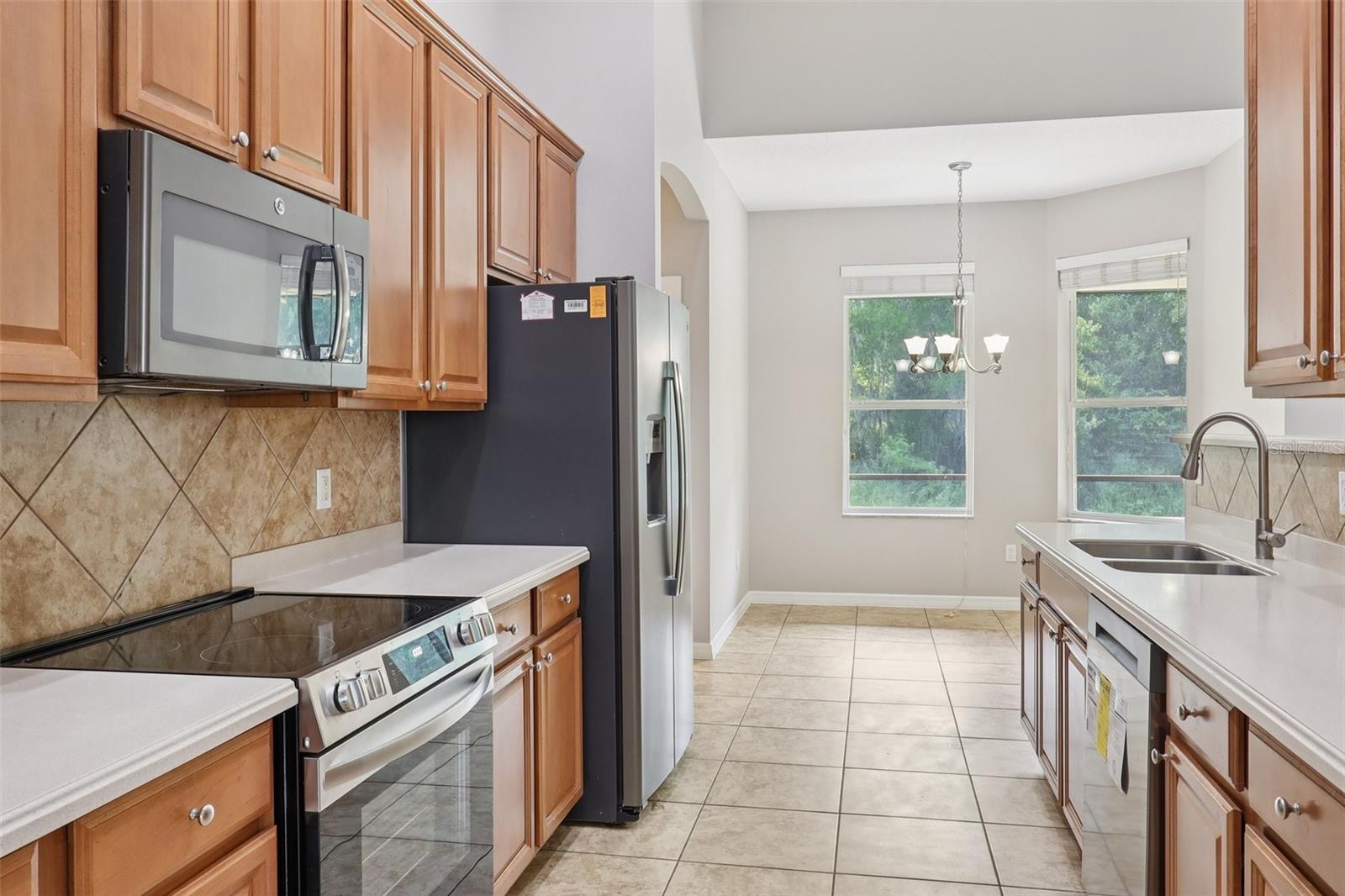 Image 5 of 35 For 2315 Black Lake Boulevard
