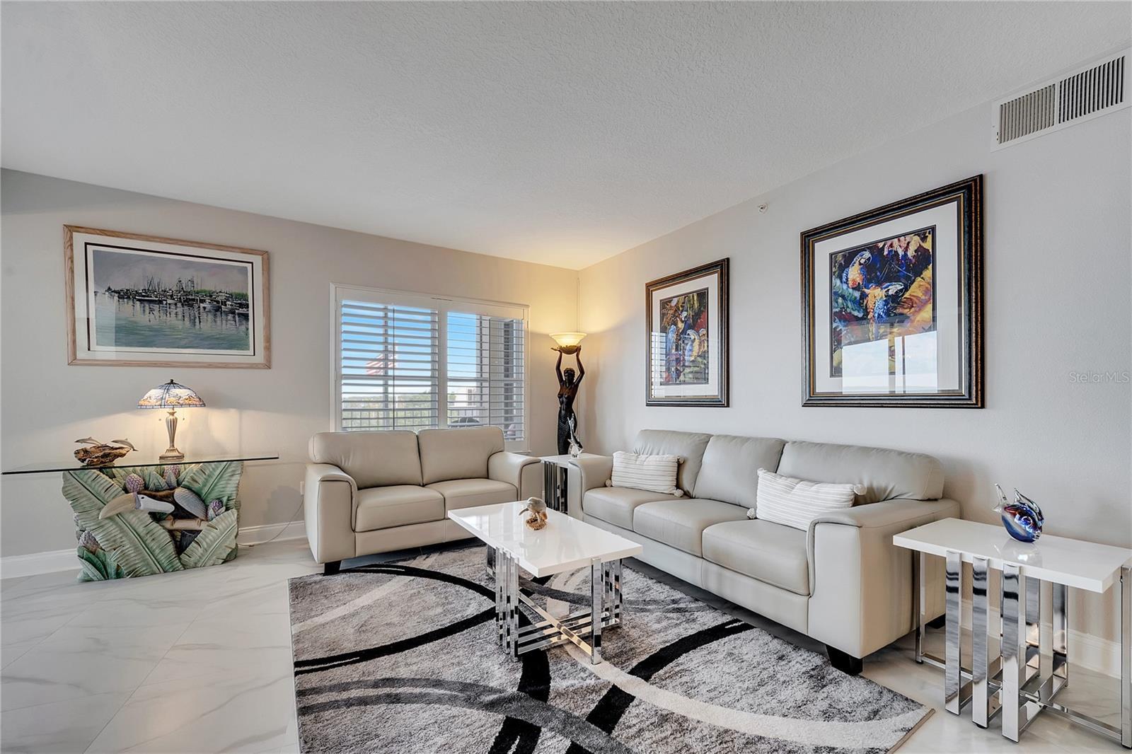 Image 10 of 34 For 225 Seminole Boulevard 409