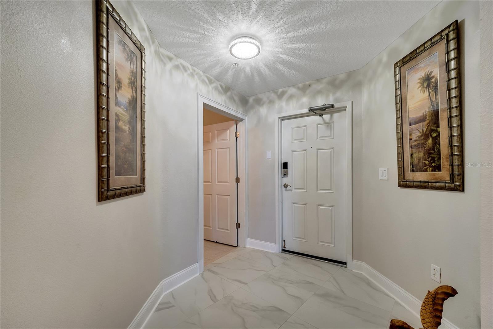 Image 5 of 34 For 225 Seminole Boulevard 409