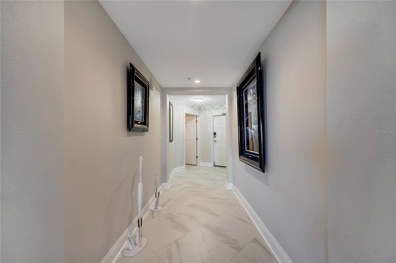 Image 7 of 34 For 225 Seminole Boulevard 409