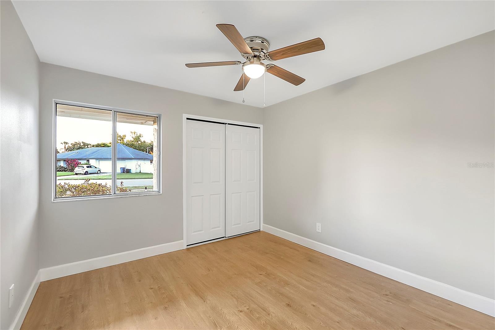 Image 19 of 27 For 520 Eagle Circle