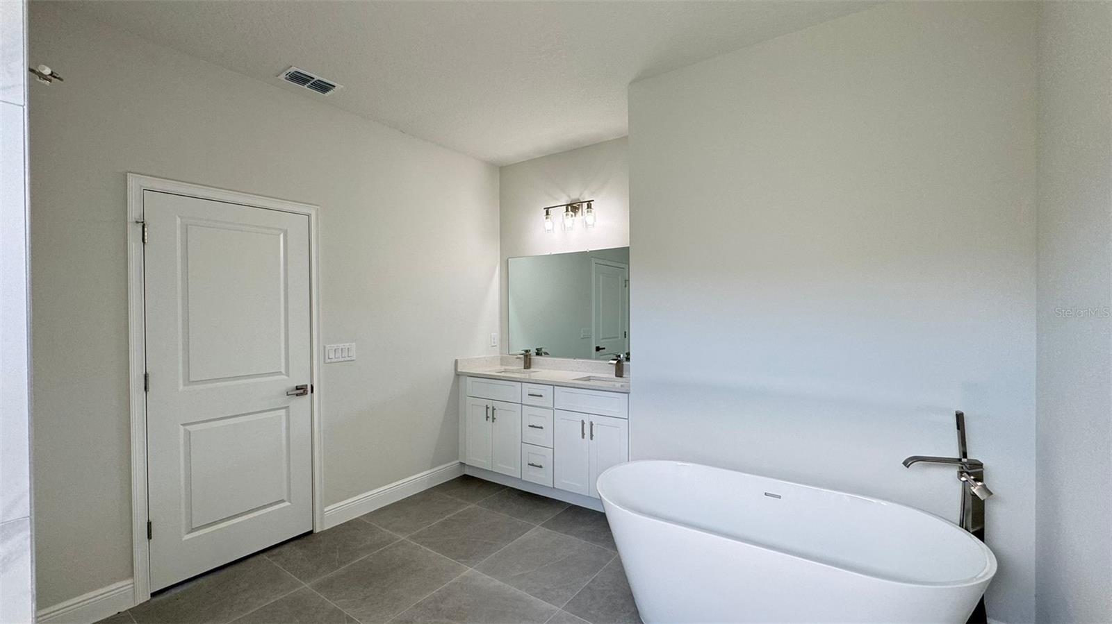 Image 12 of 22 For 2500 156th Ln Road