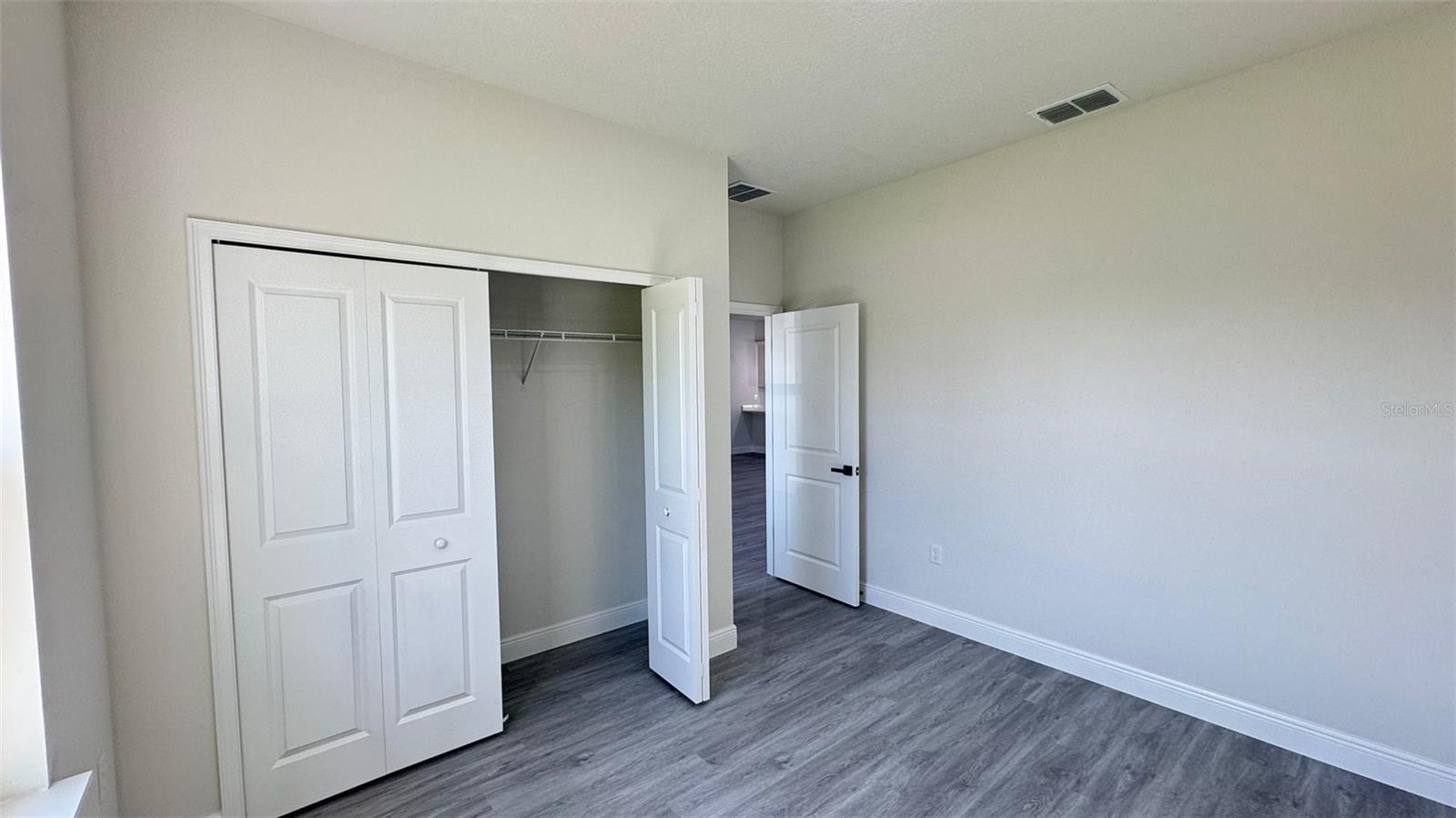 Image 13 of 27 For 16252 27th Terrace Road