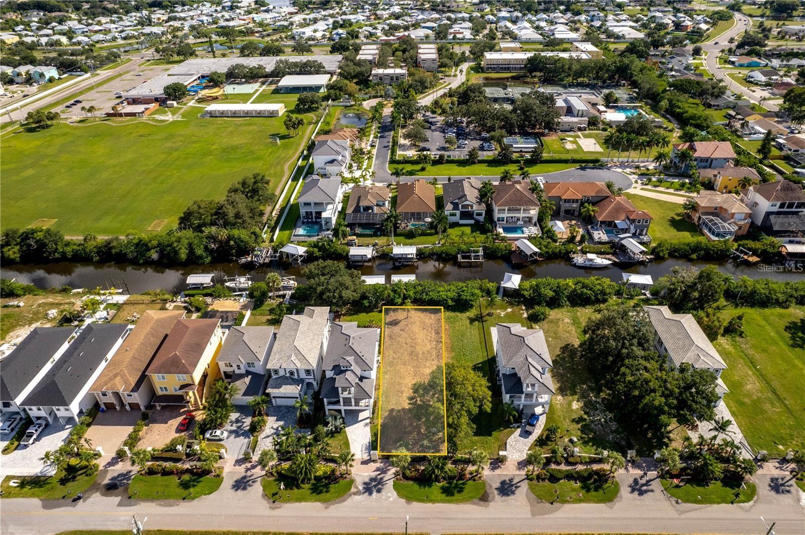 Image 12 of 26 For 538 Estuary Shore Lane