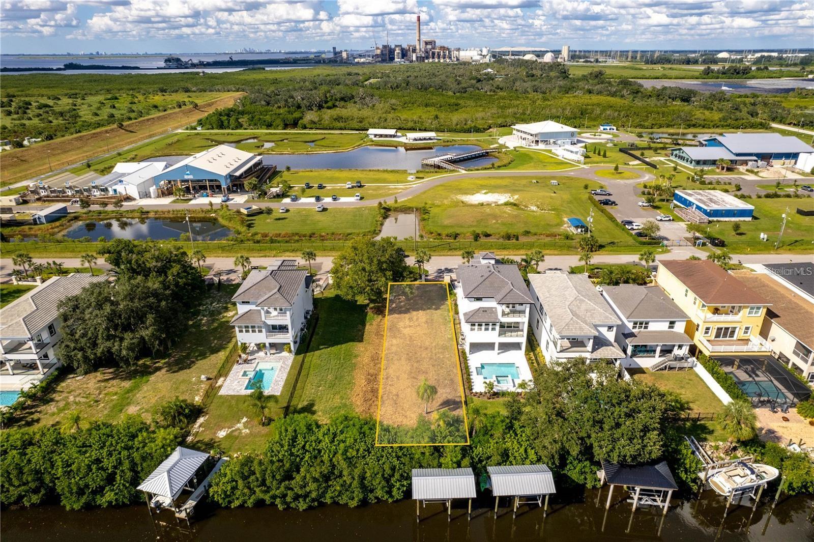 Image 18 of 26 For 538 Estuary Shore Lane