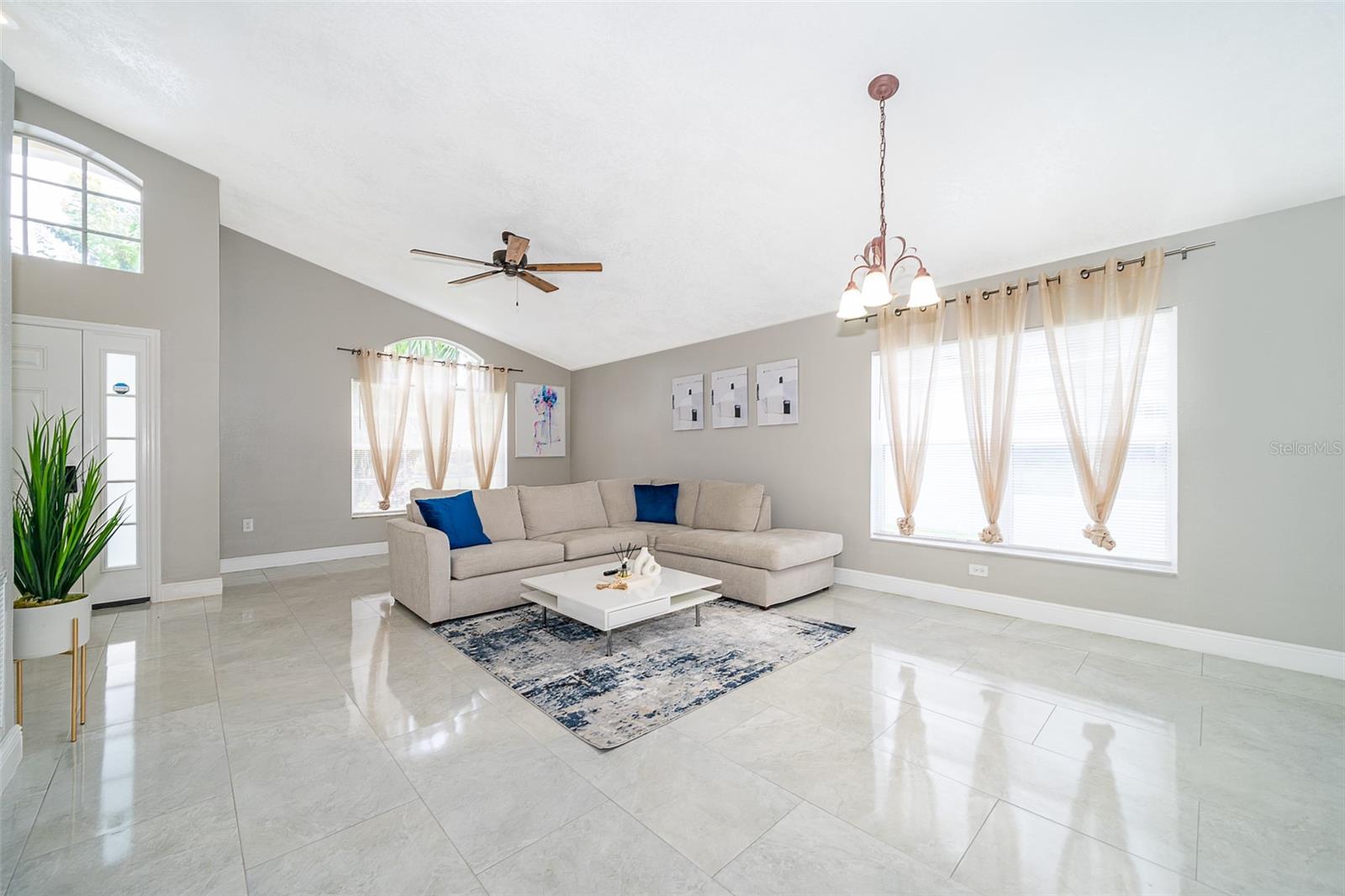 Image 4 of 31 For 207 Langham Drive