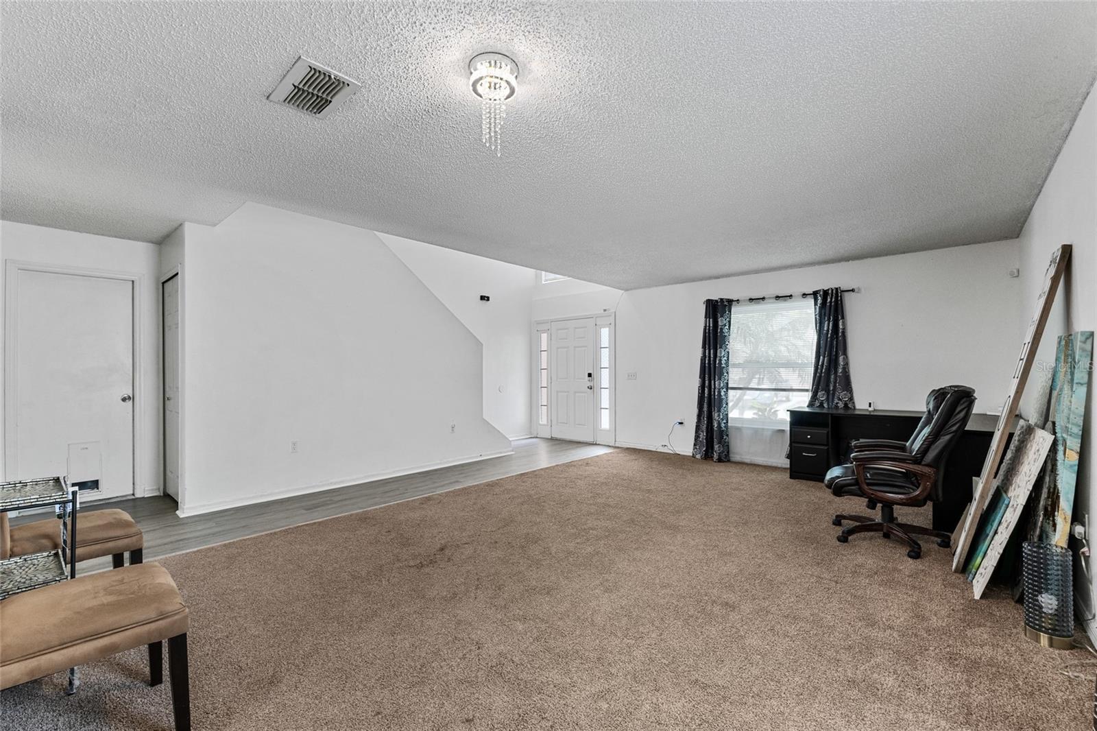 Image 9 of 46 For 1905 Emily Boulevard